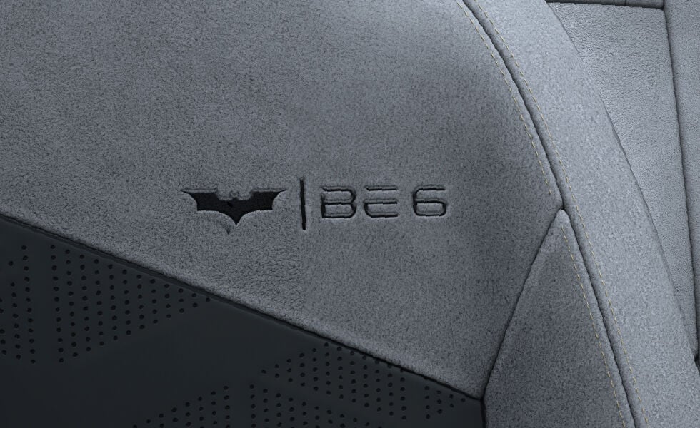 Custom Satin Black Colour exclusive to the Batman Edition