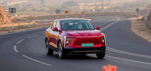 Mahindra XEV 9e Sets Snow-to-Sand EV Drive Record